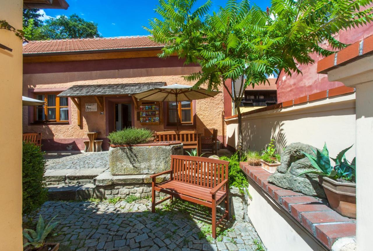 Hostel Postel Cesky Krumlov Exterior photo